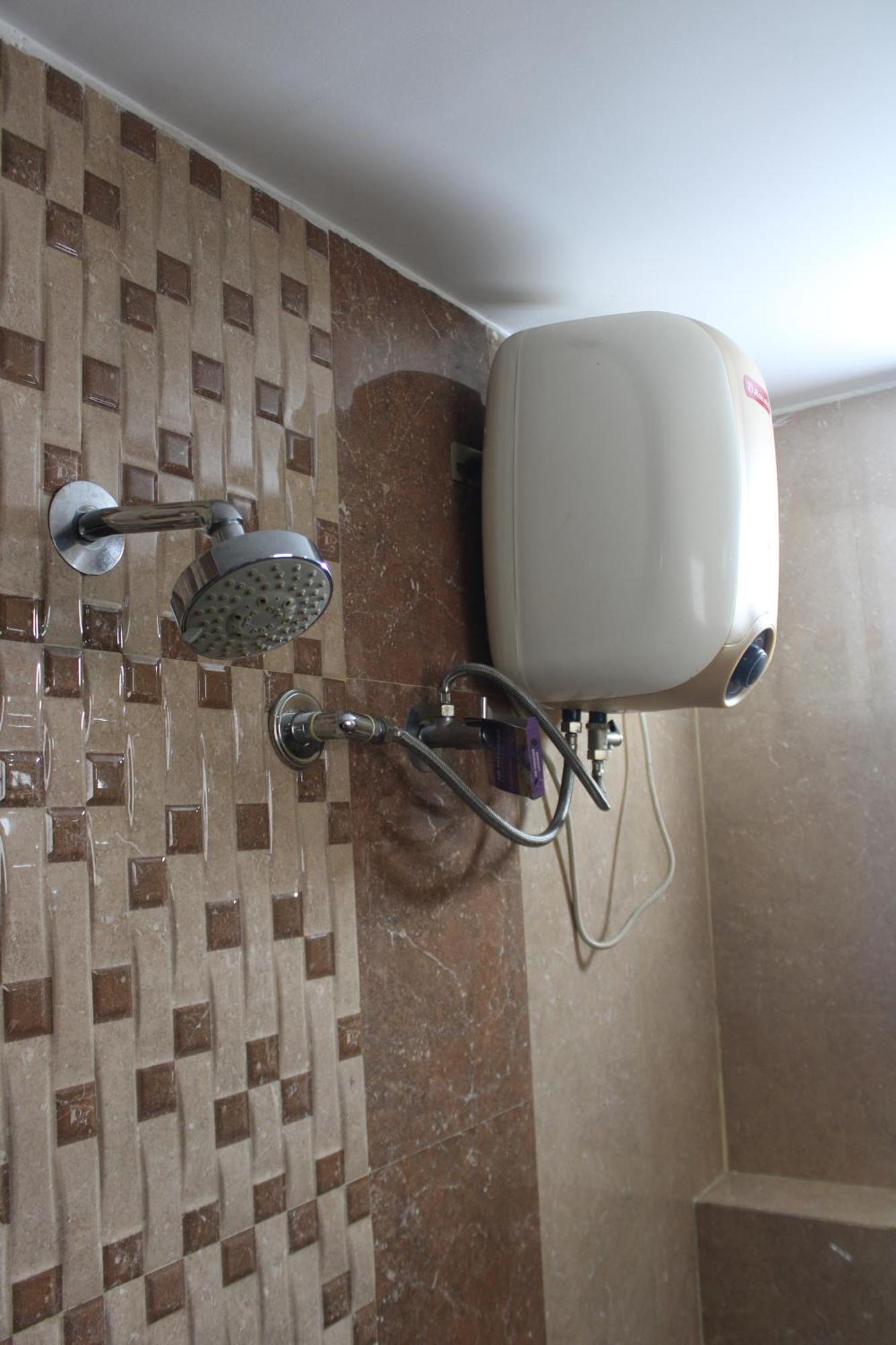 Vp International Hotel Bangalore Eksteriør billede
