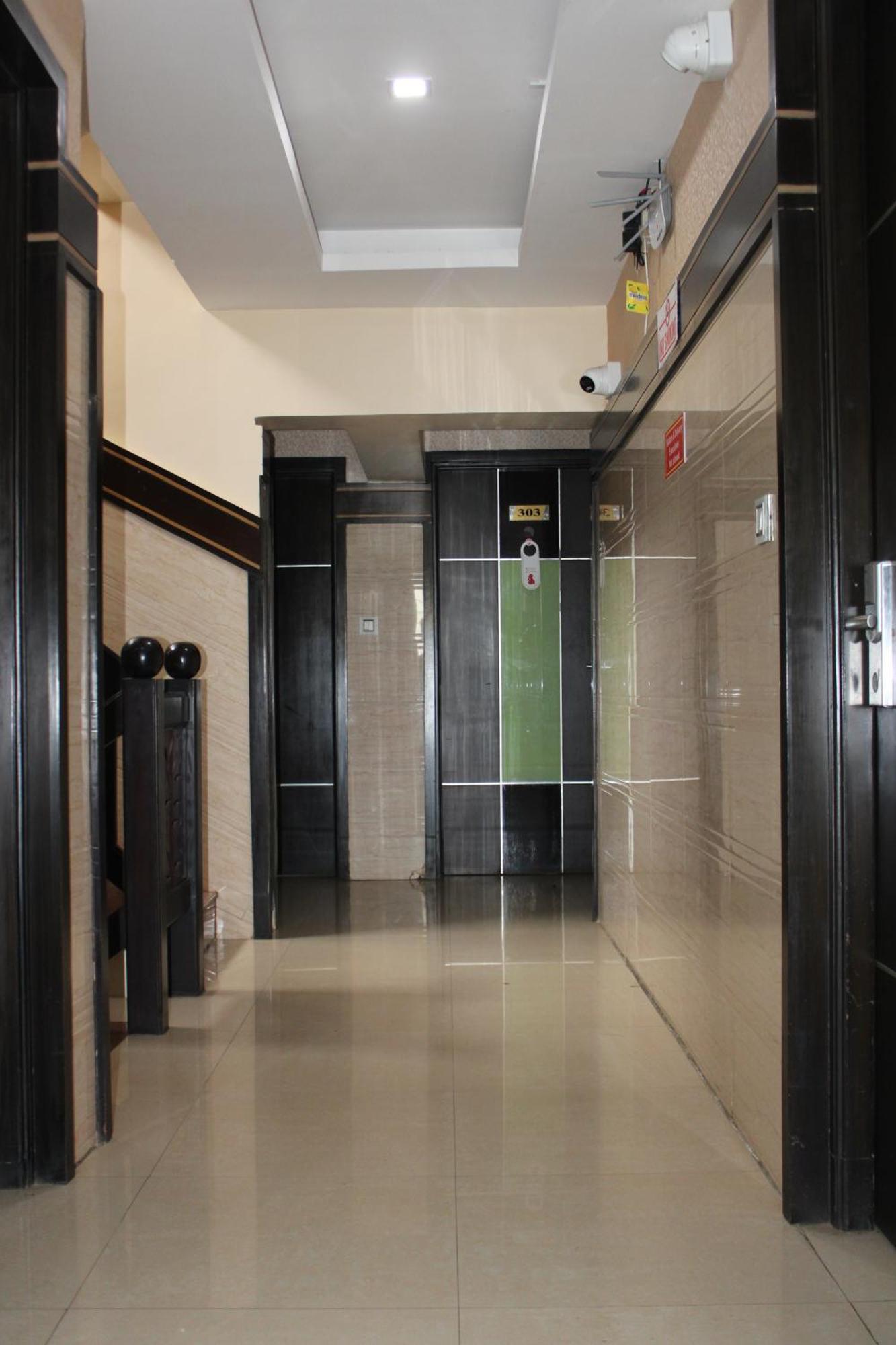 Vp International Hotel Bangalore Eksteriør billede