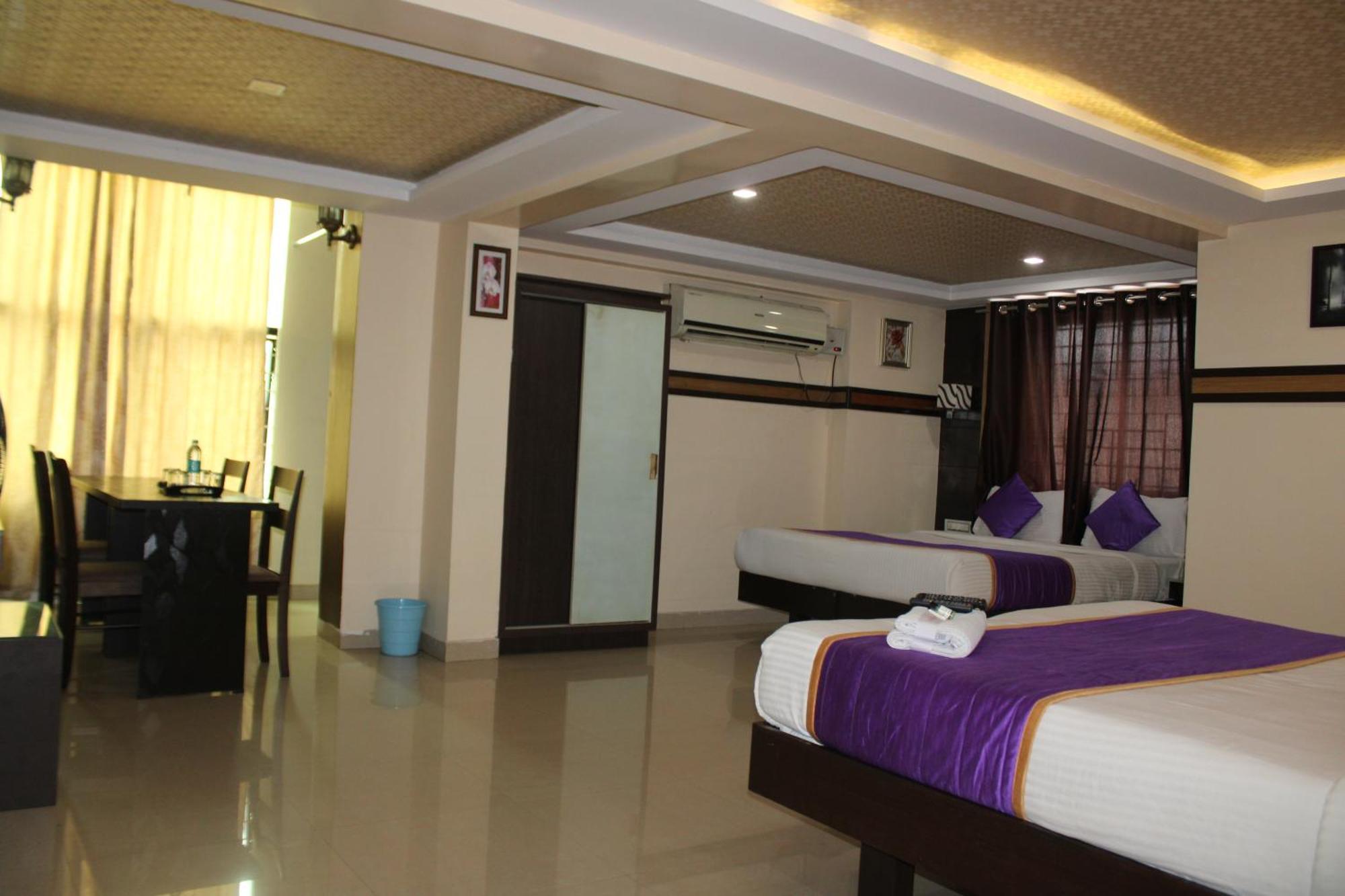 Vp International Hotel Bangalore Eksteriør billede