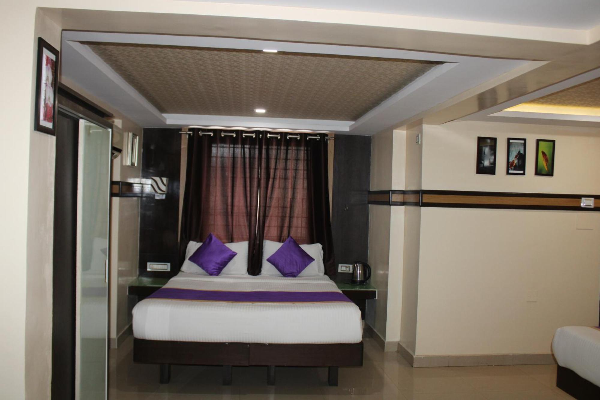 Vp International Hotel Bangalore Eksteriør billede