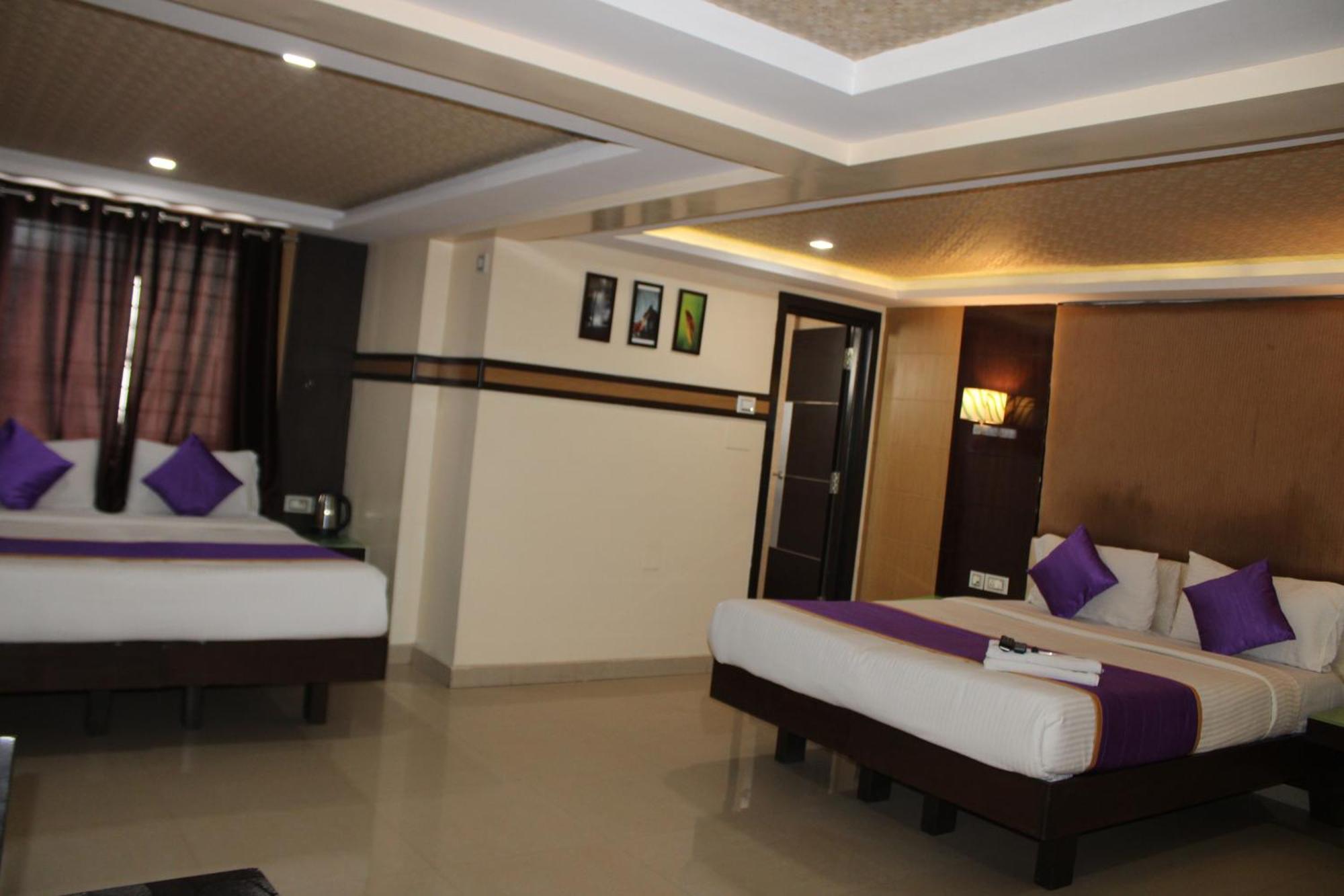 Vp International Hotel Bangalore Eksteriør billede