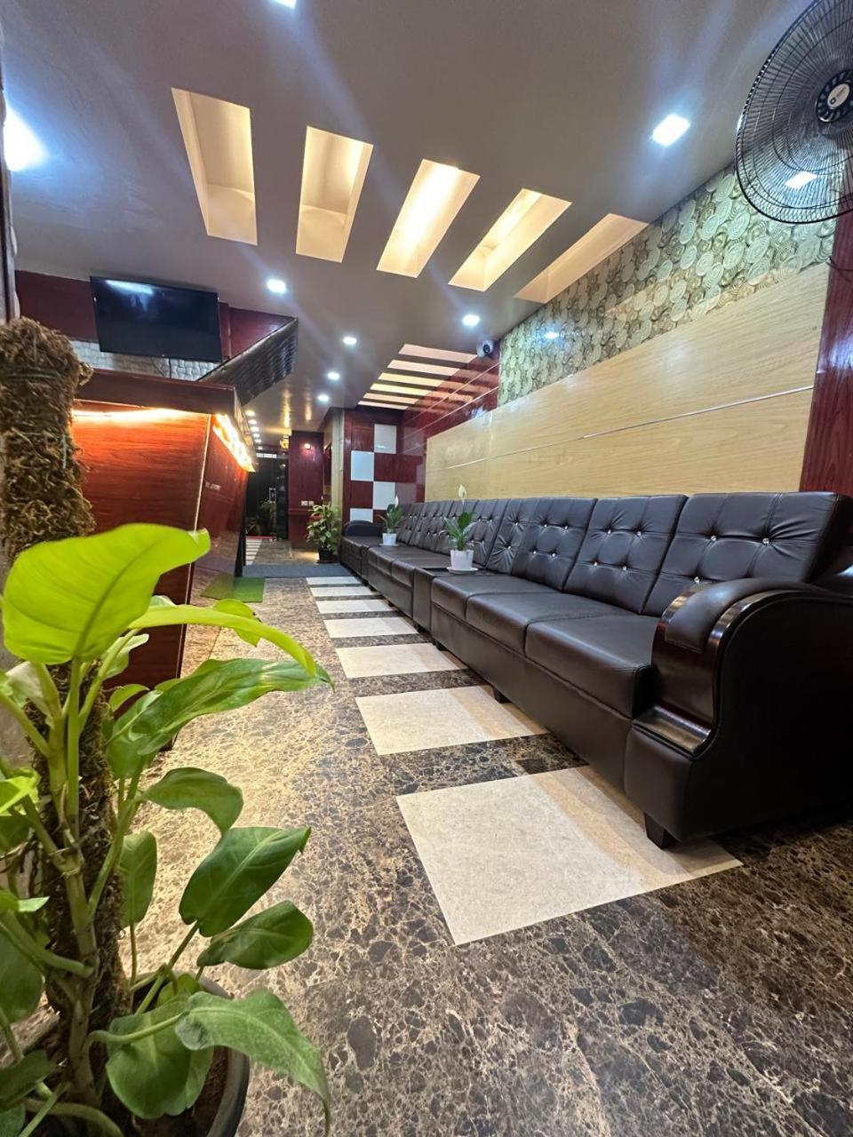 Vp International Hotel Bangalore Eksteriør billede