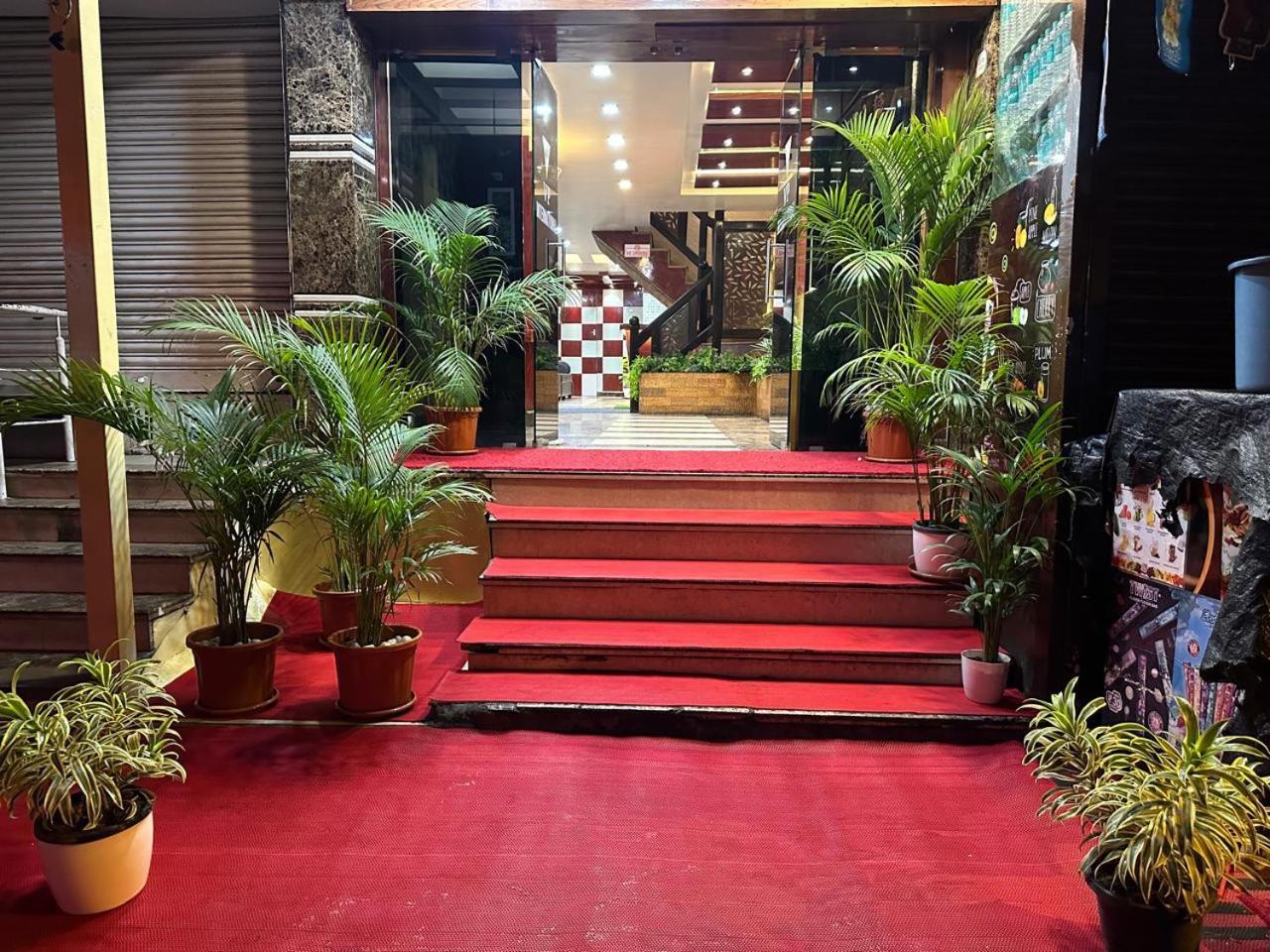 Vp International Hotel Bangalore Eksteriør billede
