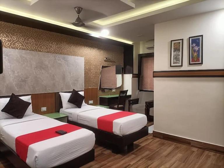 Vp International Hotel Bangalore Eksteriør billede
